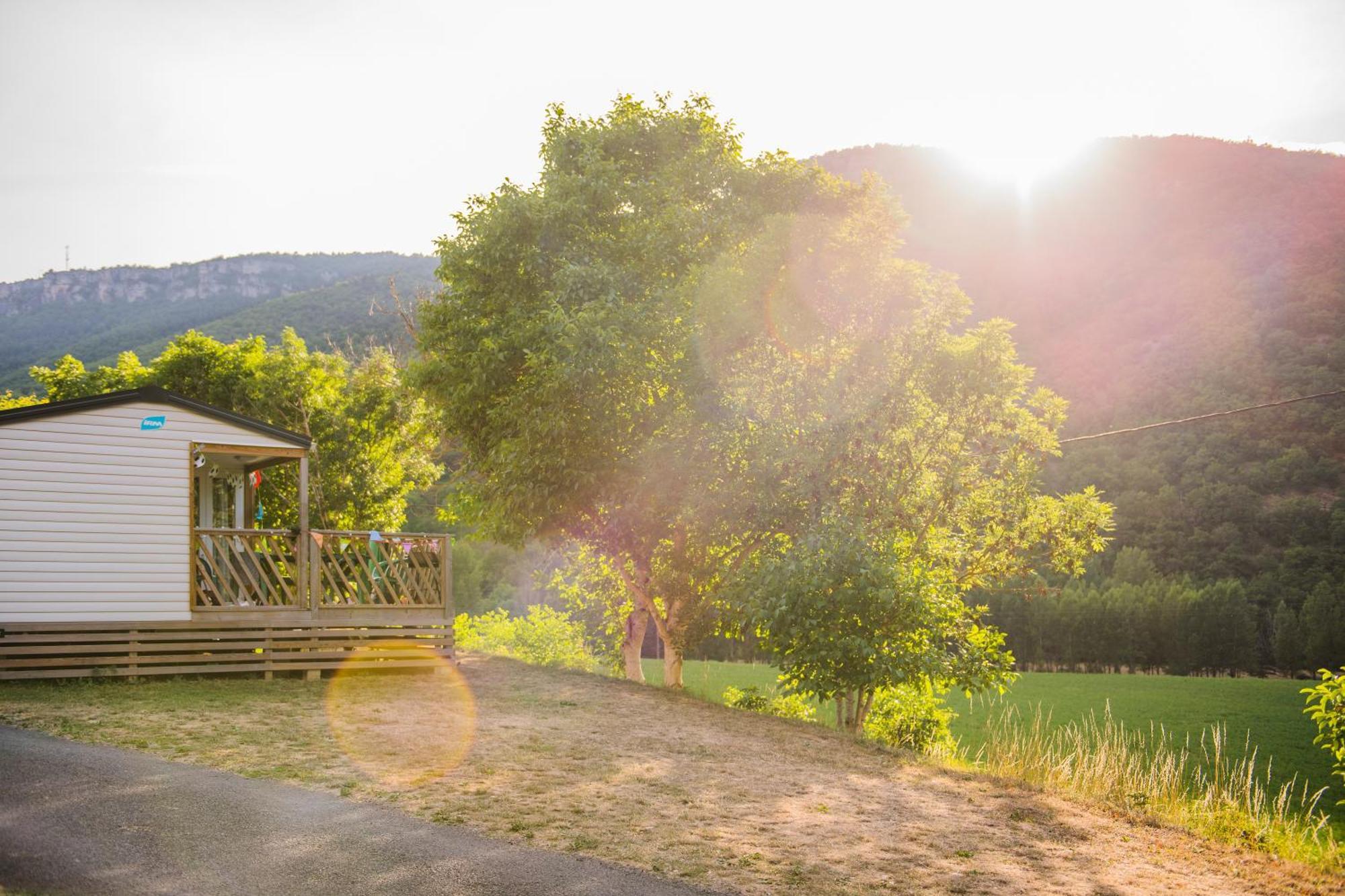 Camping Rcn Val De Cantobre Eksteriør billede